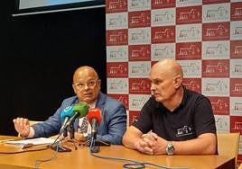 Faustino Sánchez y Enrique López en la rueda de prensa sobre el bono cultural.