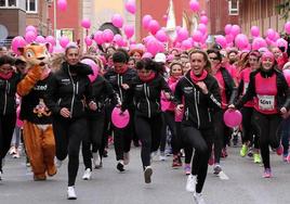 Imagen de archivo de una Carrera de la Mujer en León.