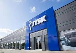 Fachada de una de las tiendas Jysk en España.