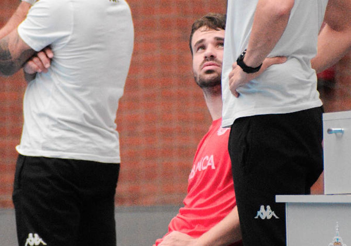 Rodri Pérez, durante el entrenamiento de este martes en el Hansi Rodríguez.