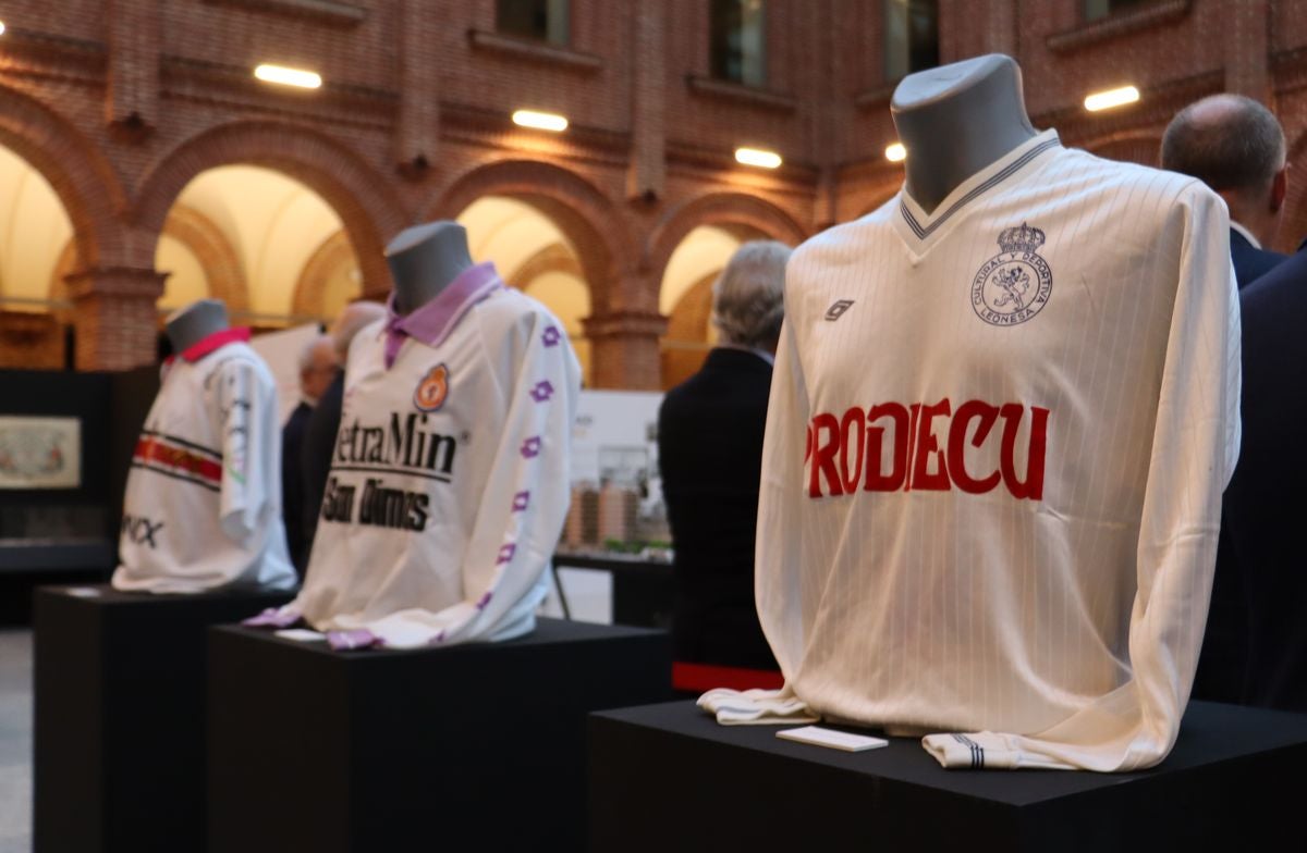 La Cultural inaugura ExpoCien
