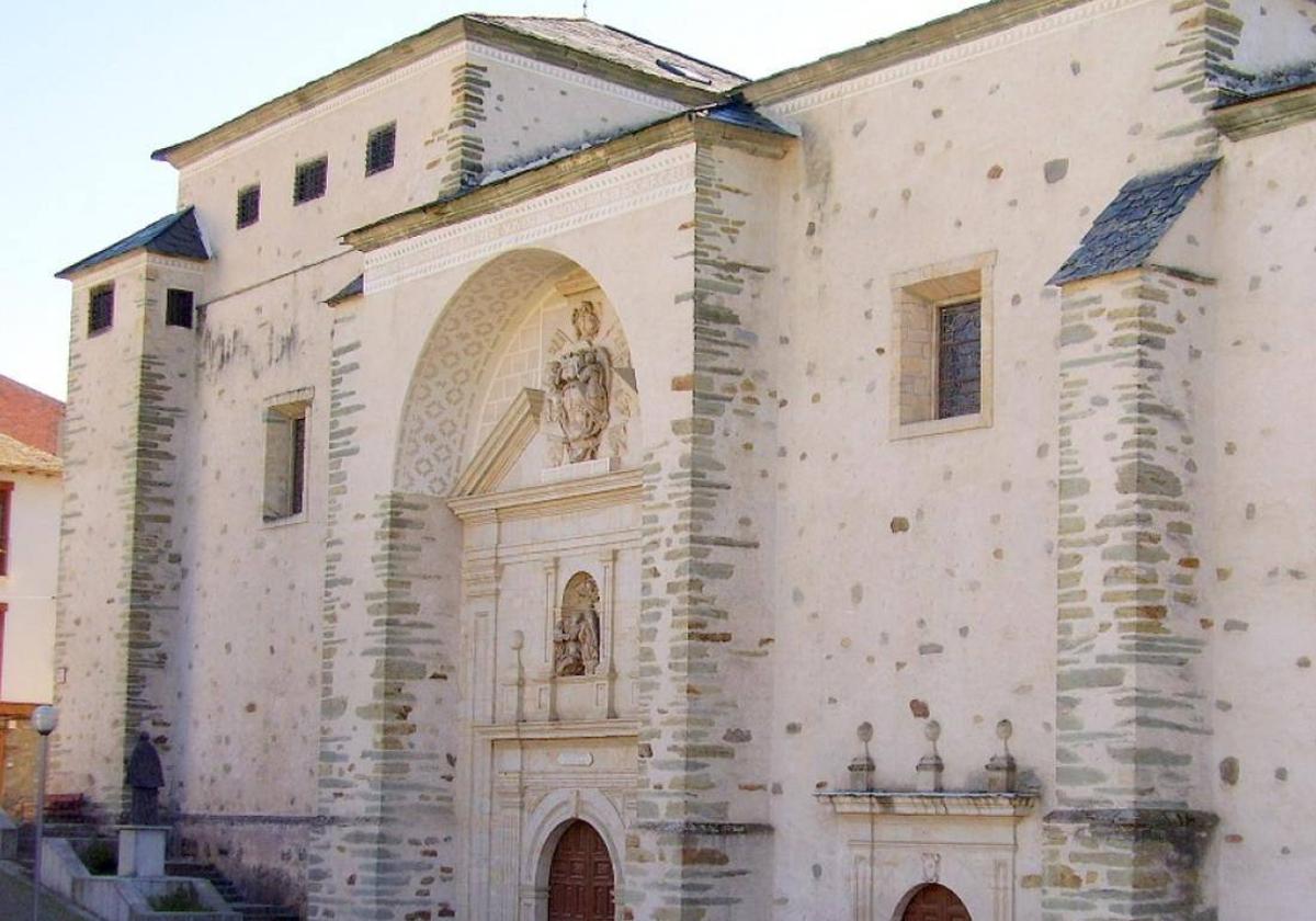 Un pueblo BIC: Villafranca tiene cinco monumentos y suma La Anunciada