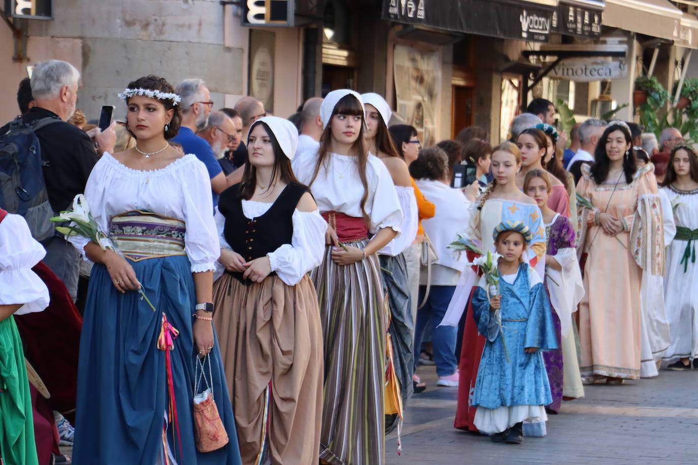 Ceremonia de las Cantaderas en la Catedral de León