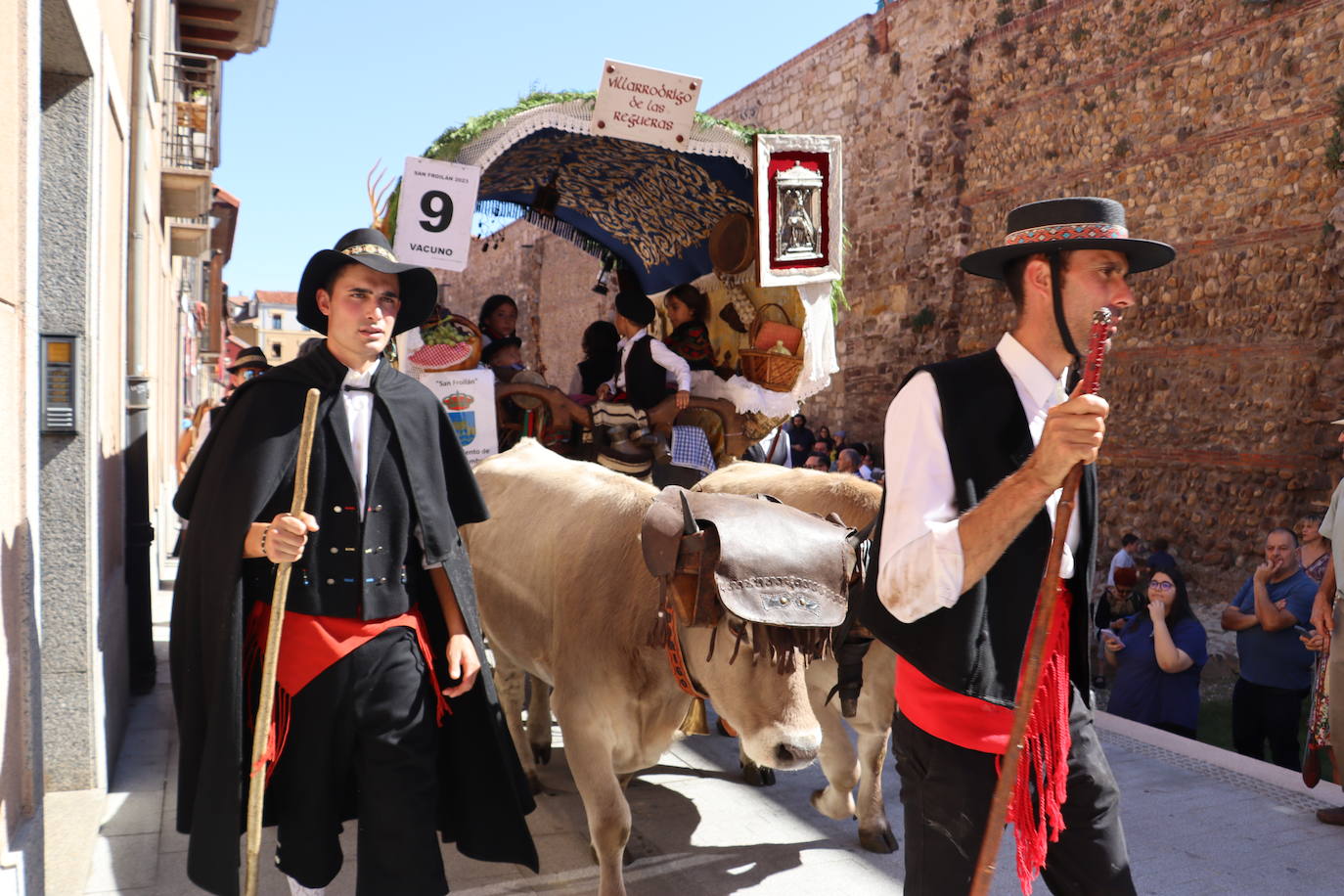 Desfile de carros engalanados