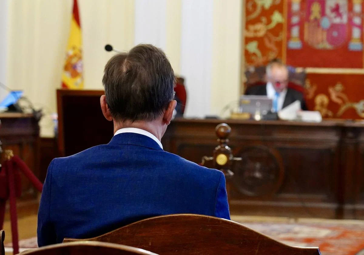 El médico de Toral de los Vados niega haber abusado de una paciente que  denuncia que le penetró con los dedos | leonoticias.com