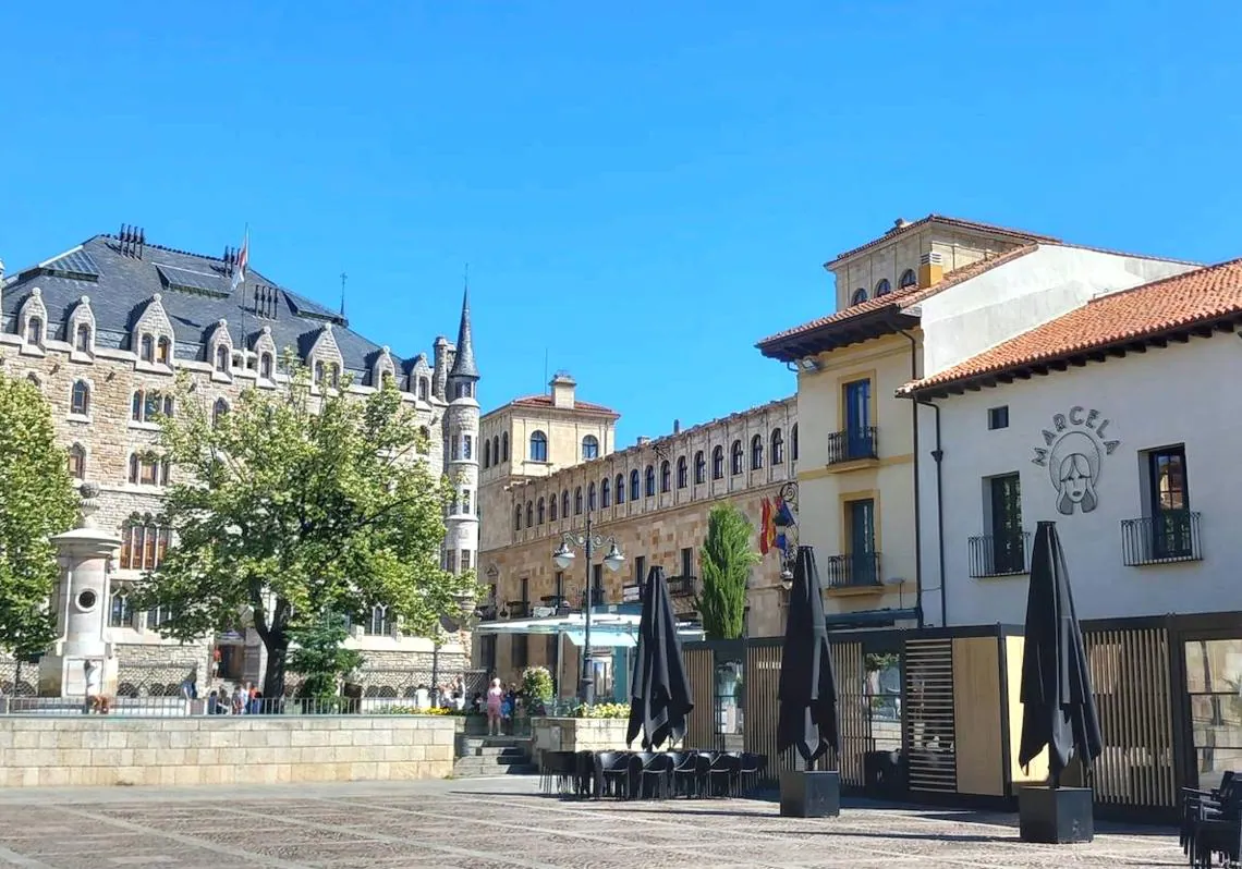 Imagen después - El secreto mejor guardado de la Plaza de San Marcelo: La Mezquita Ben i Mea