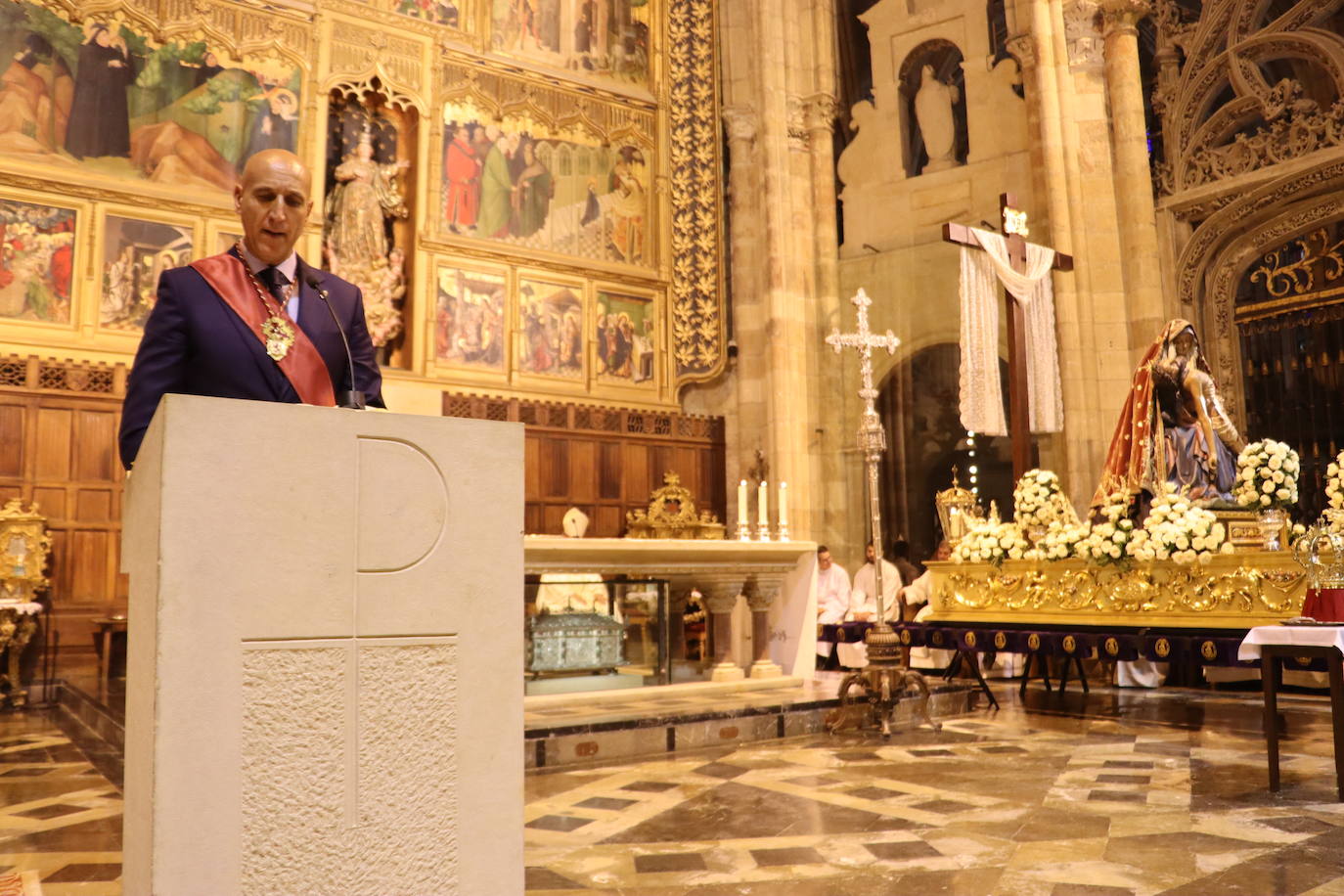 Coronación canónica de la Virgen del Mercado