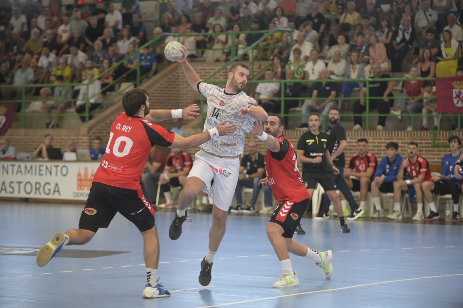 Otro empate para el Abanca Ademar