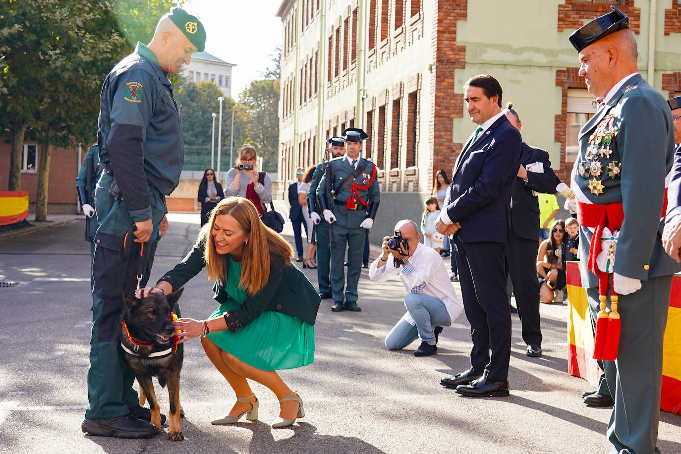 La Guardia Civil De León Celebra La Festividad De Su Patrona, La Virgen ...