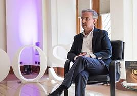 César García Álvarez.