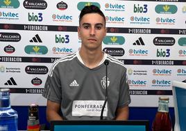 Jesús Fernández, en la sala de prensa de El Toralín.