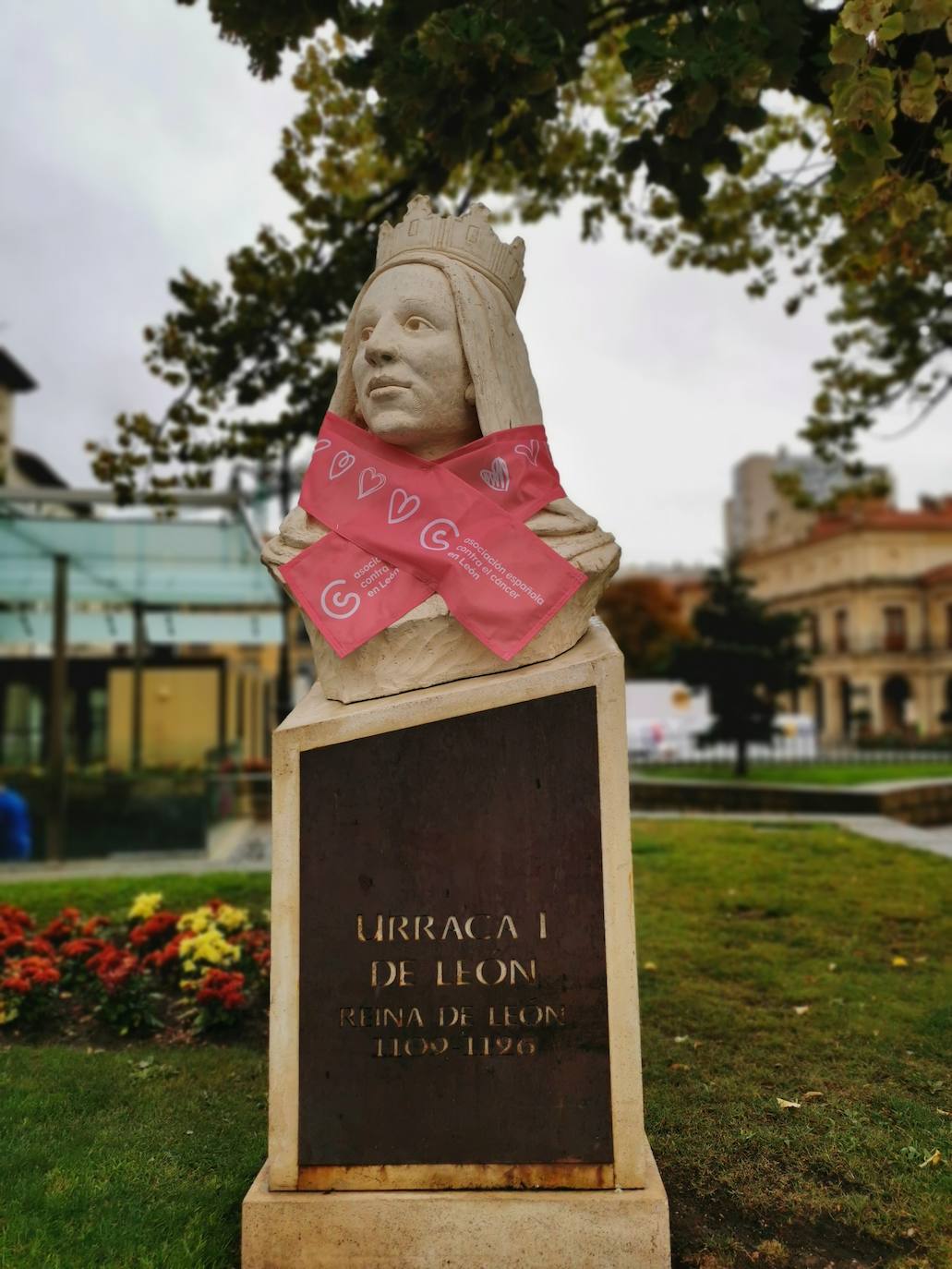 León se suma al rosa