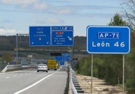 Imagen de archivo de la AP-76 en la provincia de León.