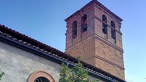 La iglesia de Escobar de Campos, una amenaza para los vecinos