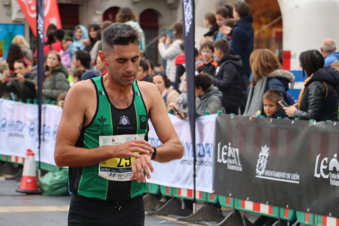Salida y meta de los 10km de León