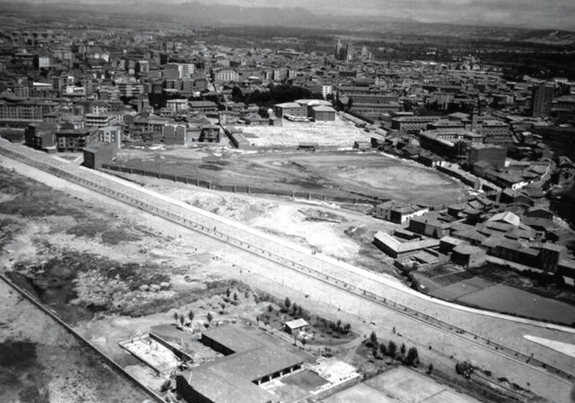 Imagen antes - El edificio de León al que Almanzor perdonó