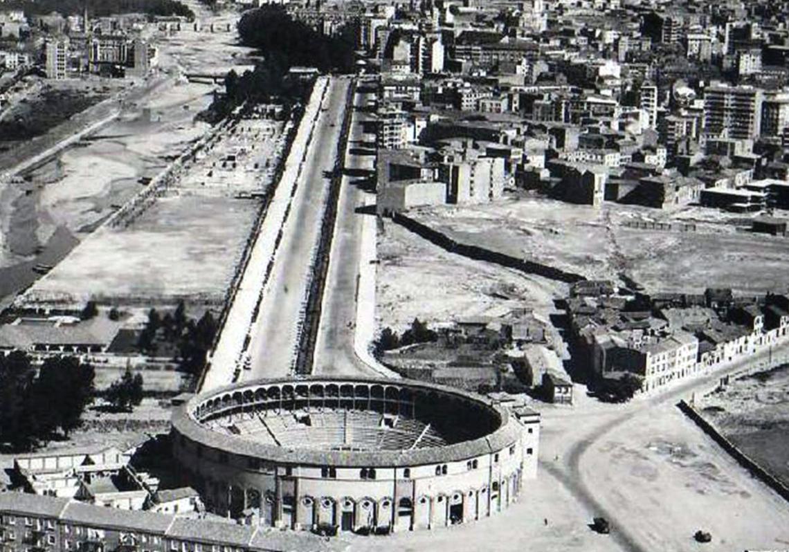 Imagen después - Plaza de Toros, Papalaguinda (1950)