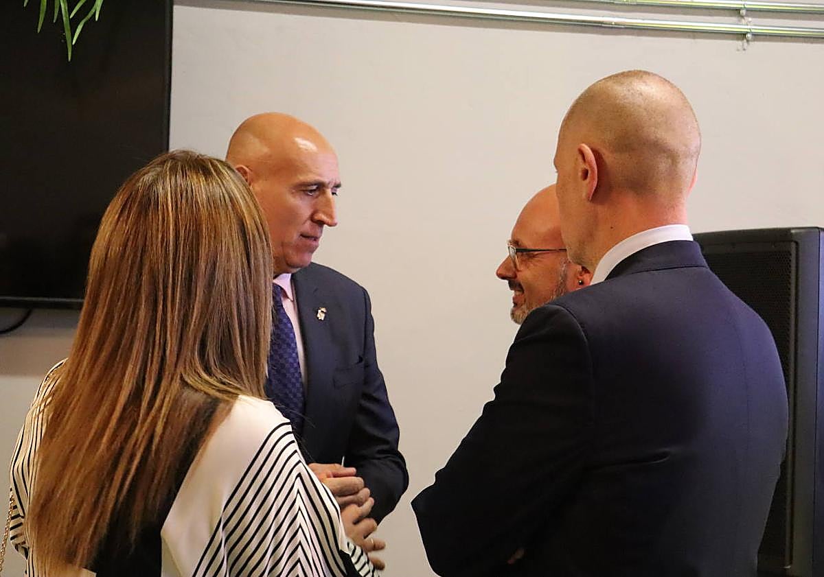 Imagen principal - Momentos del evento de Solucyl y Wolters Kluwer 