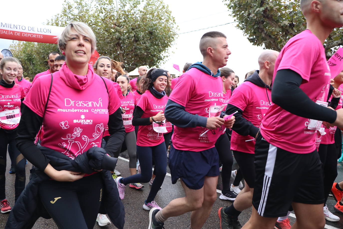 ¿Estuviste en la Carrera de la Mujer de León? Búscate