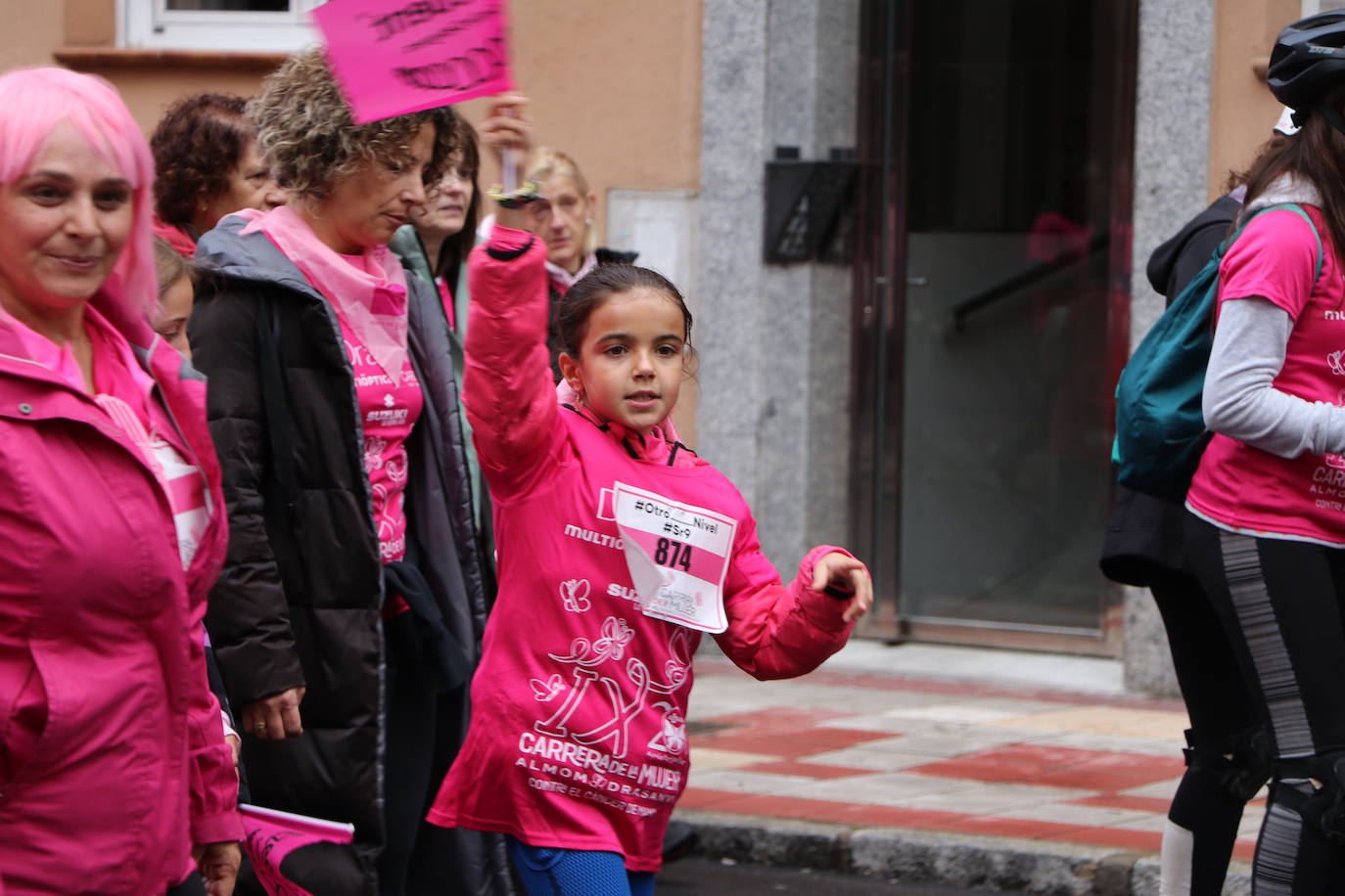¿Estuviste en la Carrera de la Mujer de León? Búscate