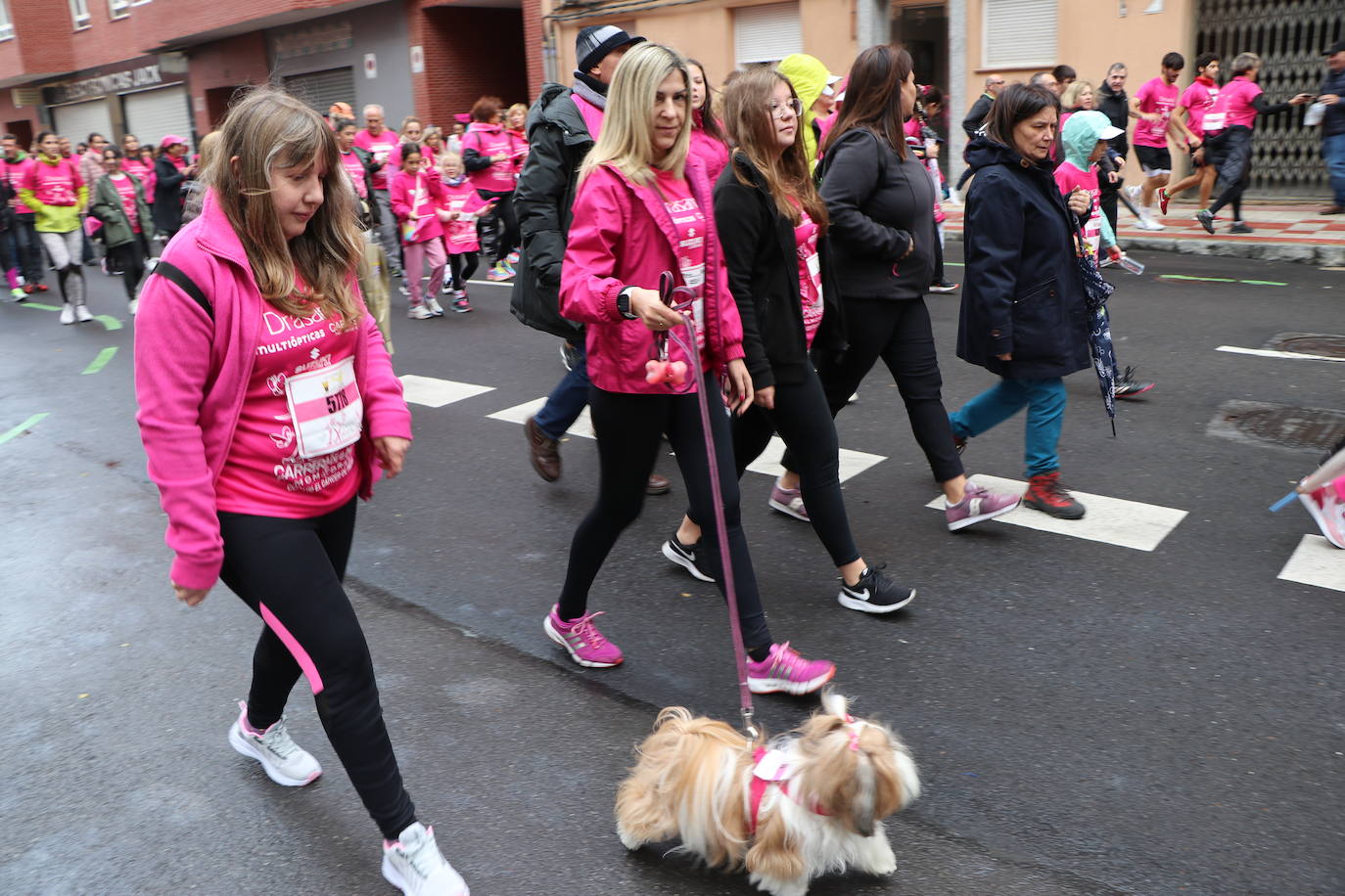 ¿Estuviste en la Carrera de la Mujer de León? Búscate