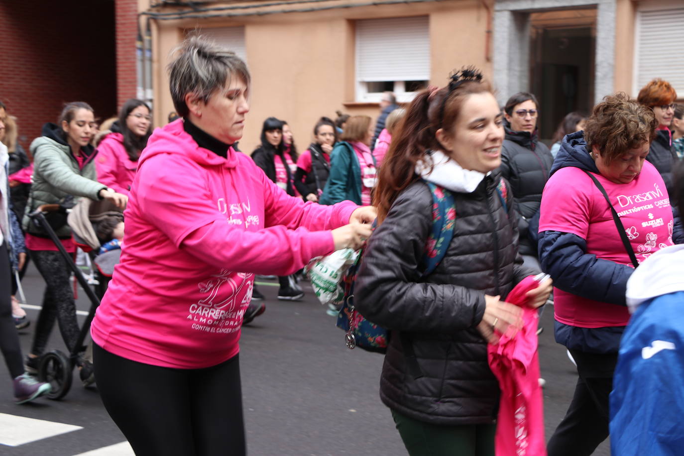 ¿Estuviste en la Carrera de la Mujer de León? Búscate