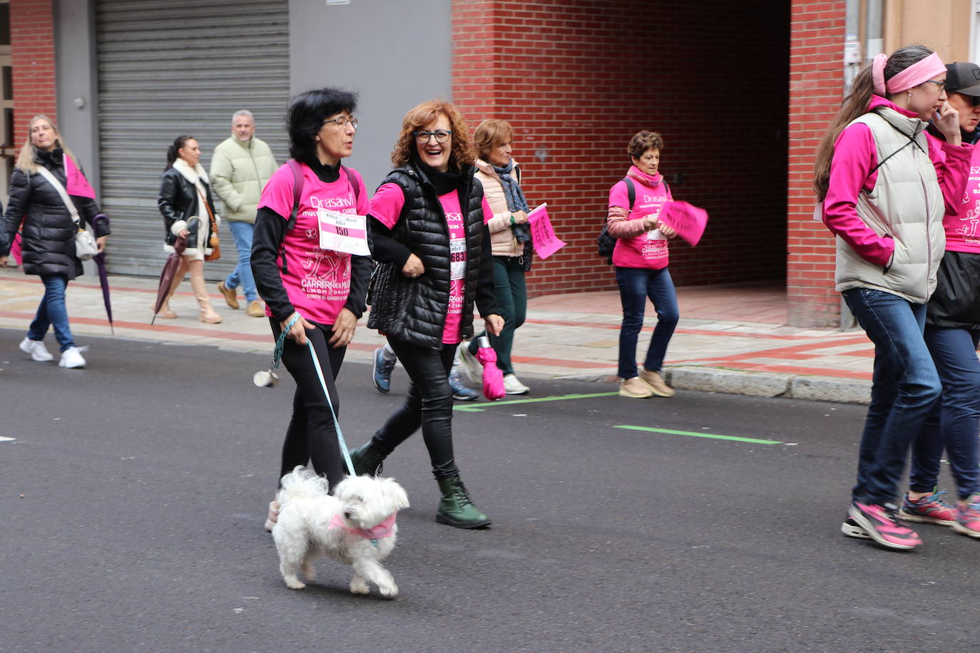 ¿Estuviste en la Carrera de la Mujer de León? Búscate