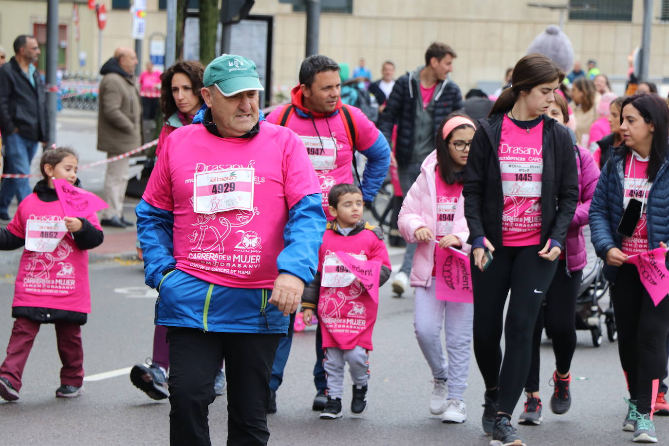 ¿Estuviste en la Carrera de la Mujer de León? Búscate