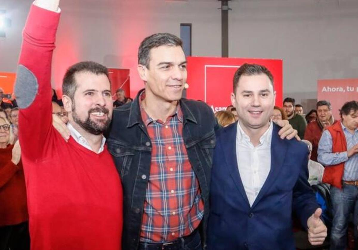 Javier Alfonso Cendón junto a Pedro Sánchez.