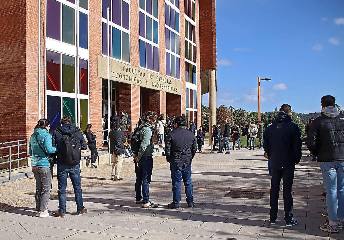 León acoge las pruebas de las últimas convocatorias de empleo de Adif