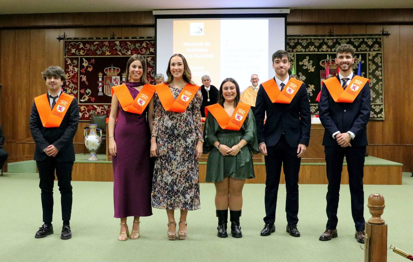 Graduación de Económicas