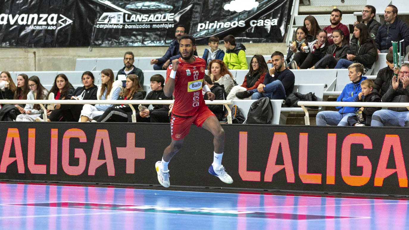 El Abanca Ademar vuelve a ganar