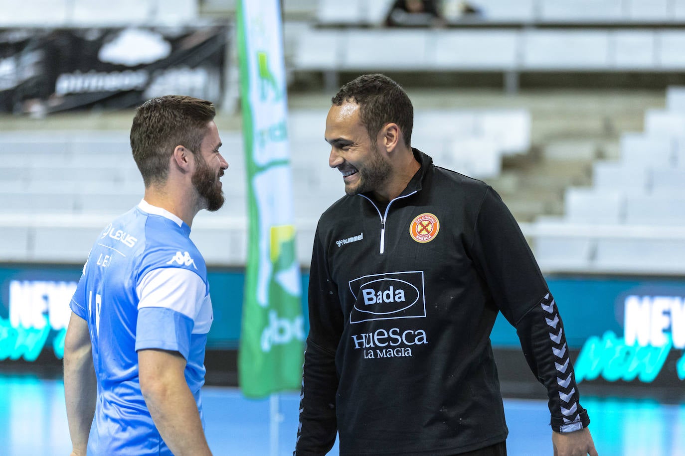 El Abanca Ademar vuelve a ganar