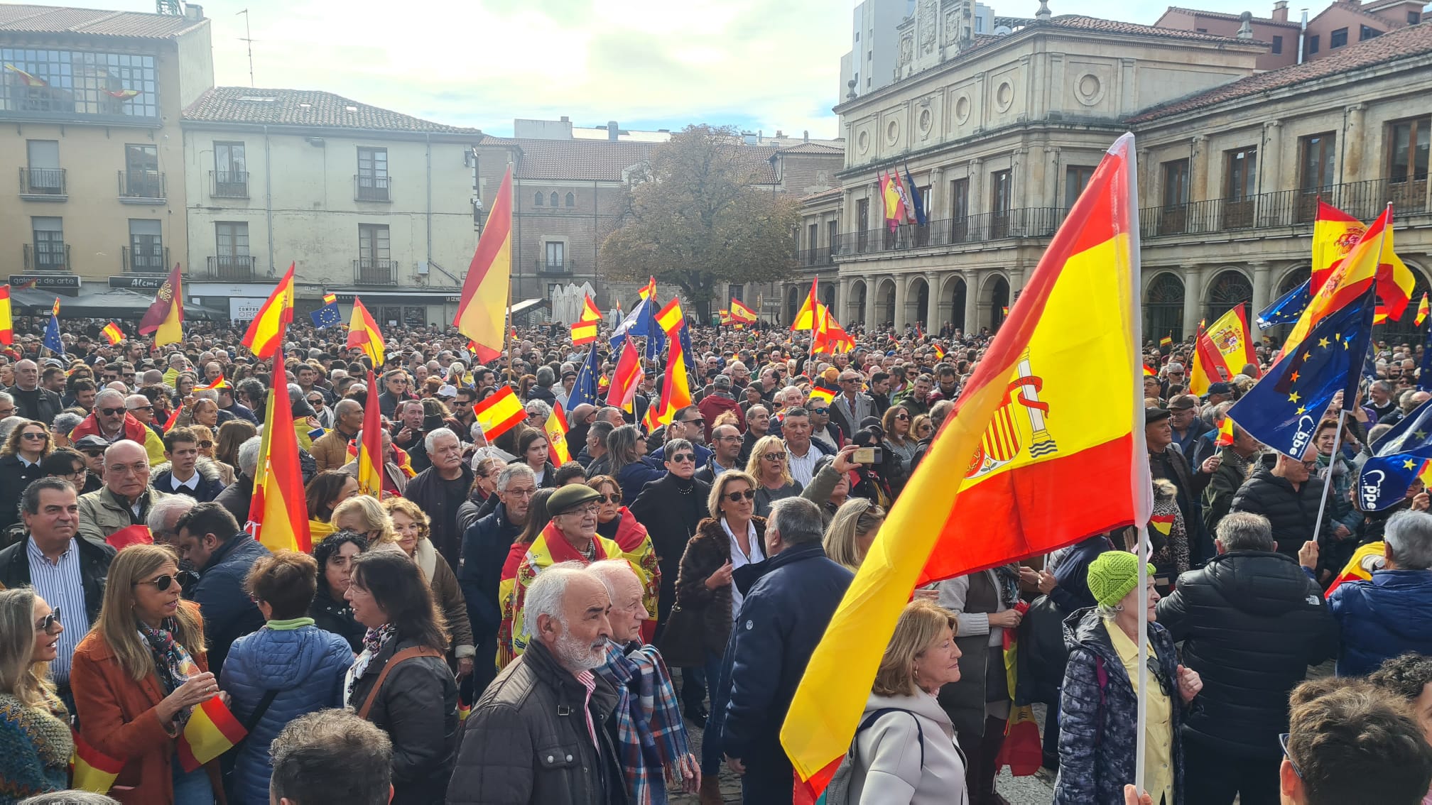 Concentración contra la amnistía en León