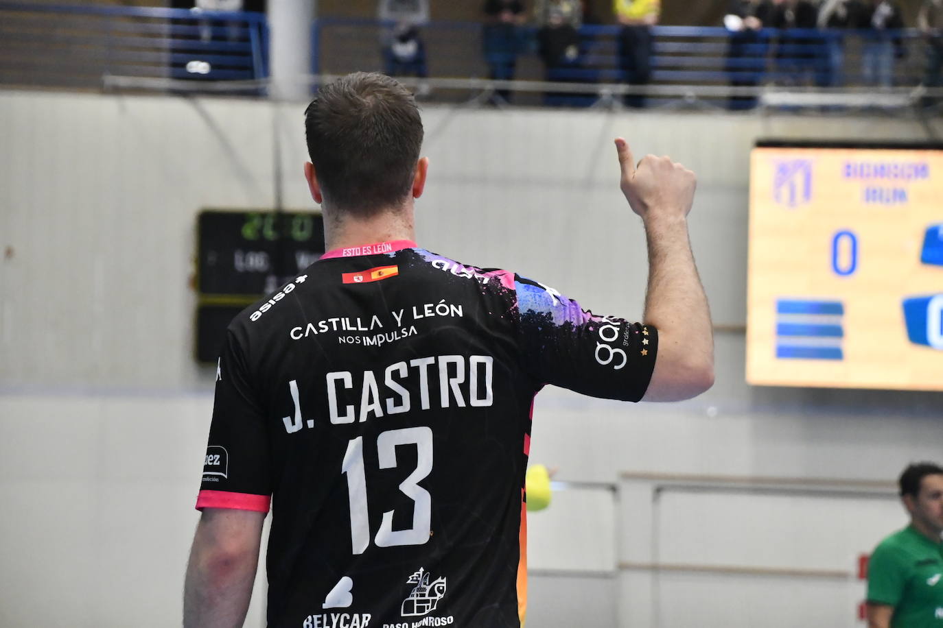 Bidasoa frena la racha del Abanca Ademar