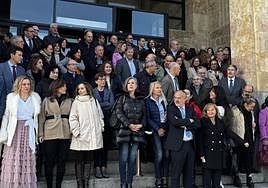 Manifestación del poder judicial a las puertas de los Juzgados de León.