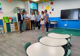 CEIP Navaliegos de Ponferrada, durante una visita del delegado de la Junta.