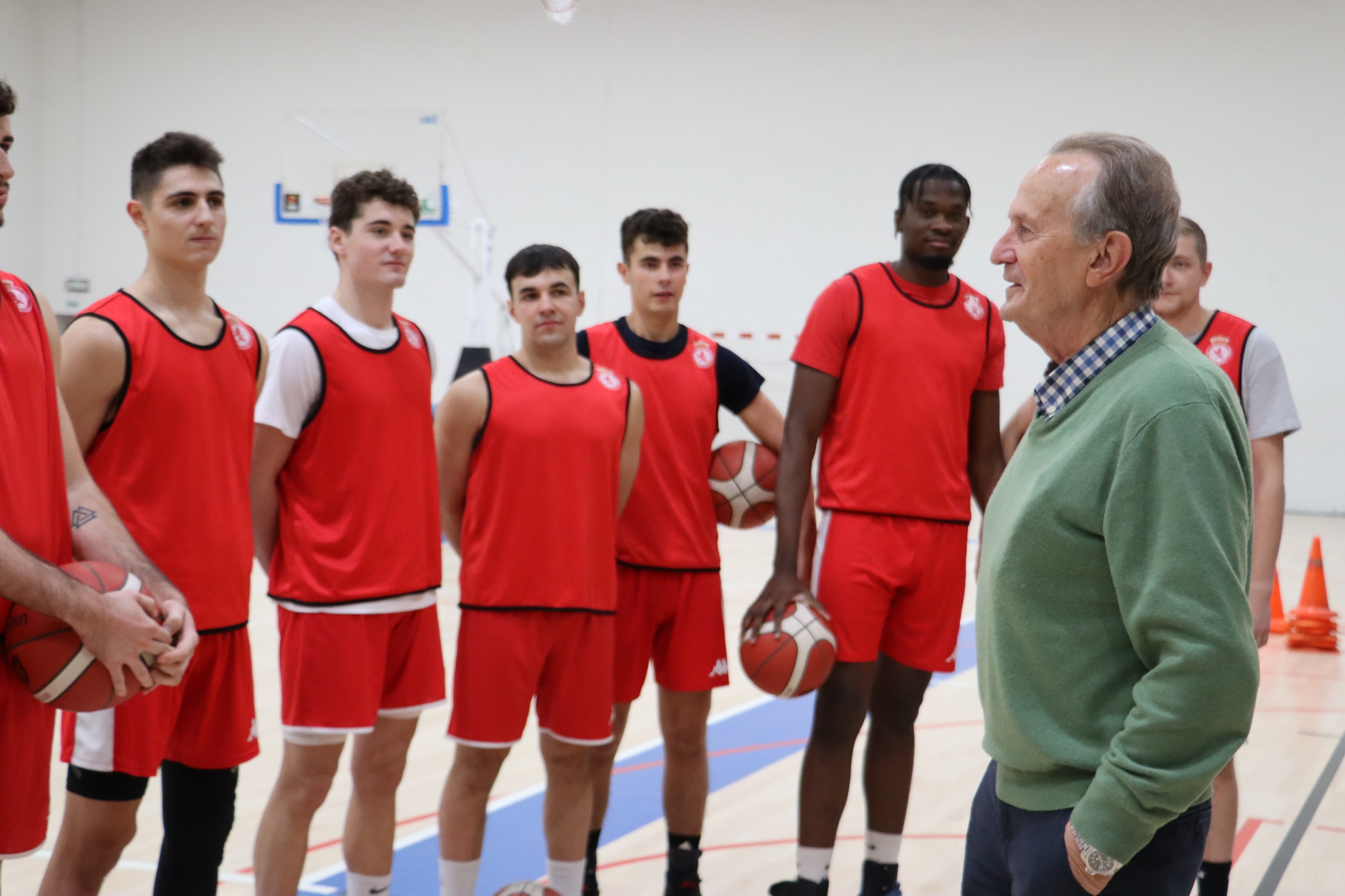 Aito García Reneses anima a la Cultural de Baloncesto a pelear el ascenso