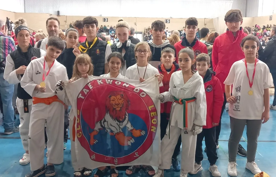 Siete oros y cinco bronces para el Taekwondo León en el Open de Miranda de Ebro