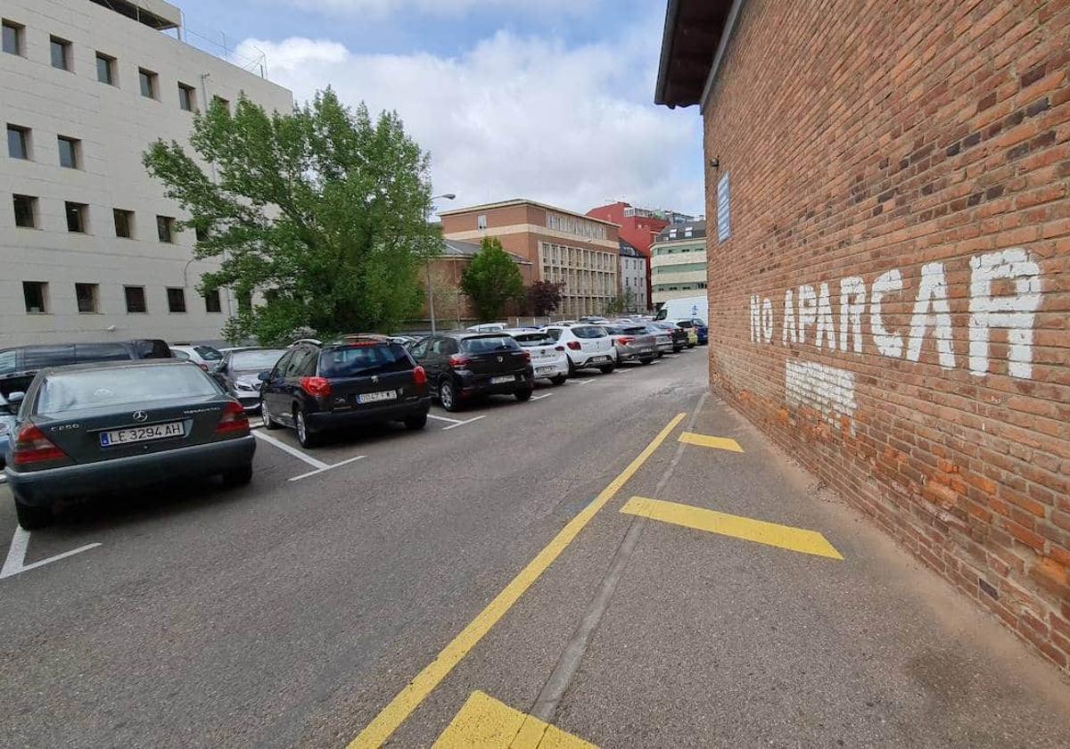 Courel niega las negociaciones con Diez por el parking de Santa Nonia