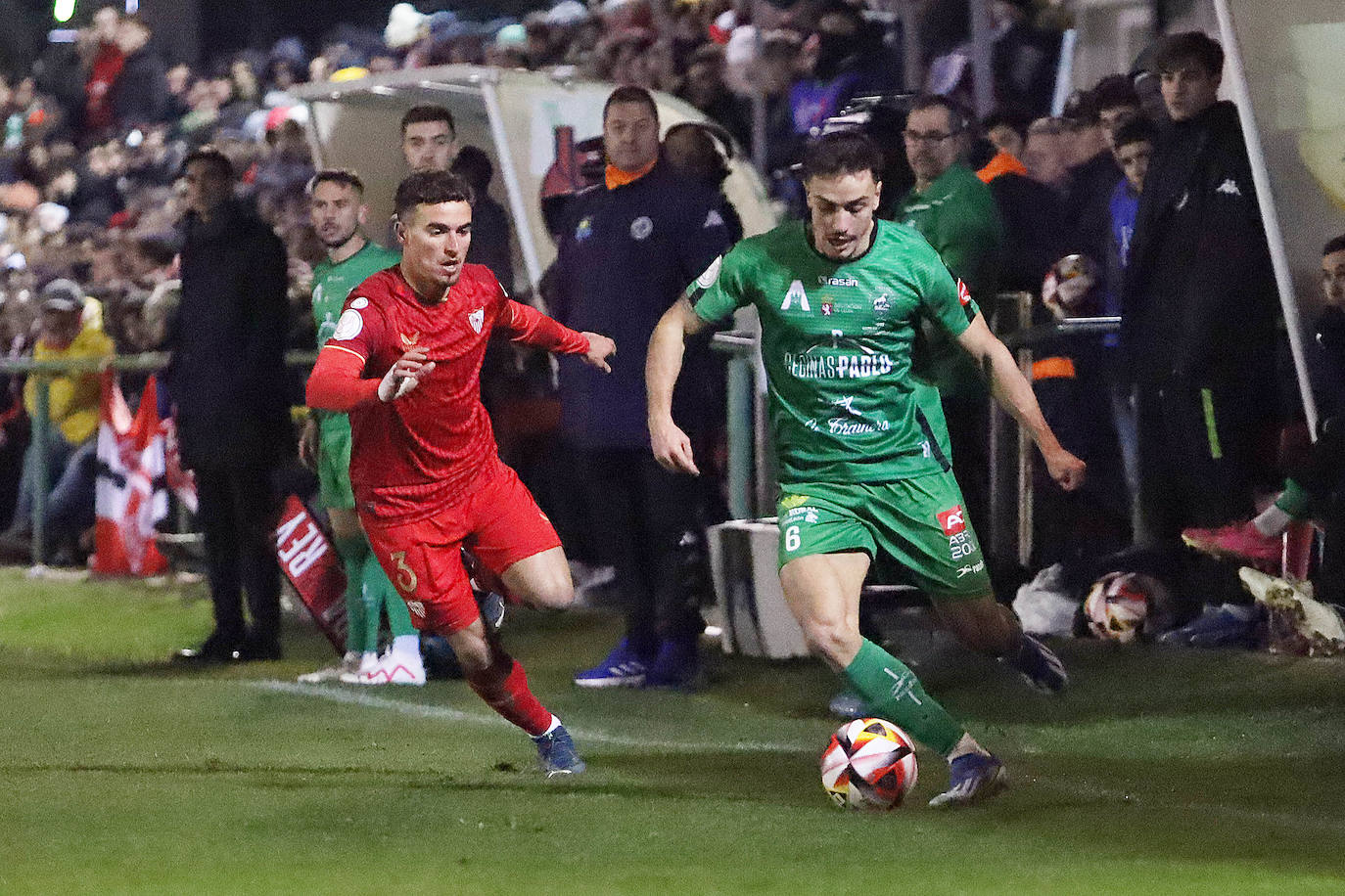 Las mejores imágenes del Atlético Astorga-Sevilla de Copa del Rey