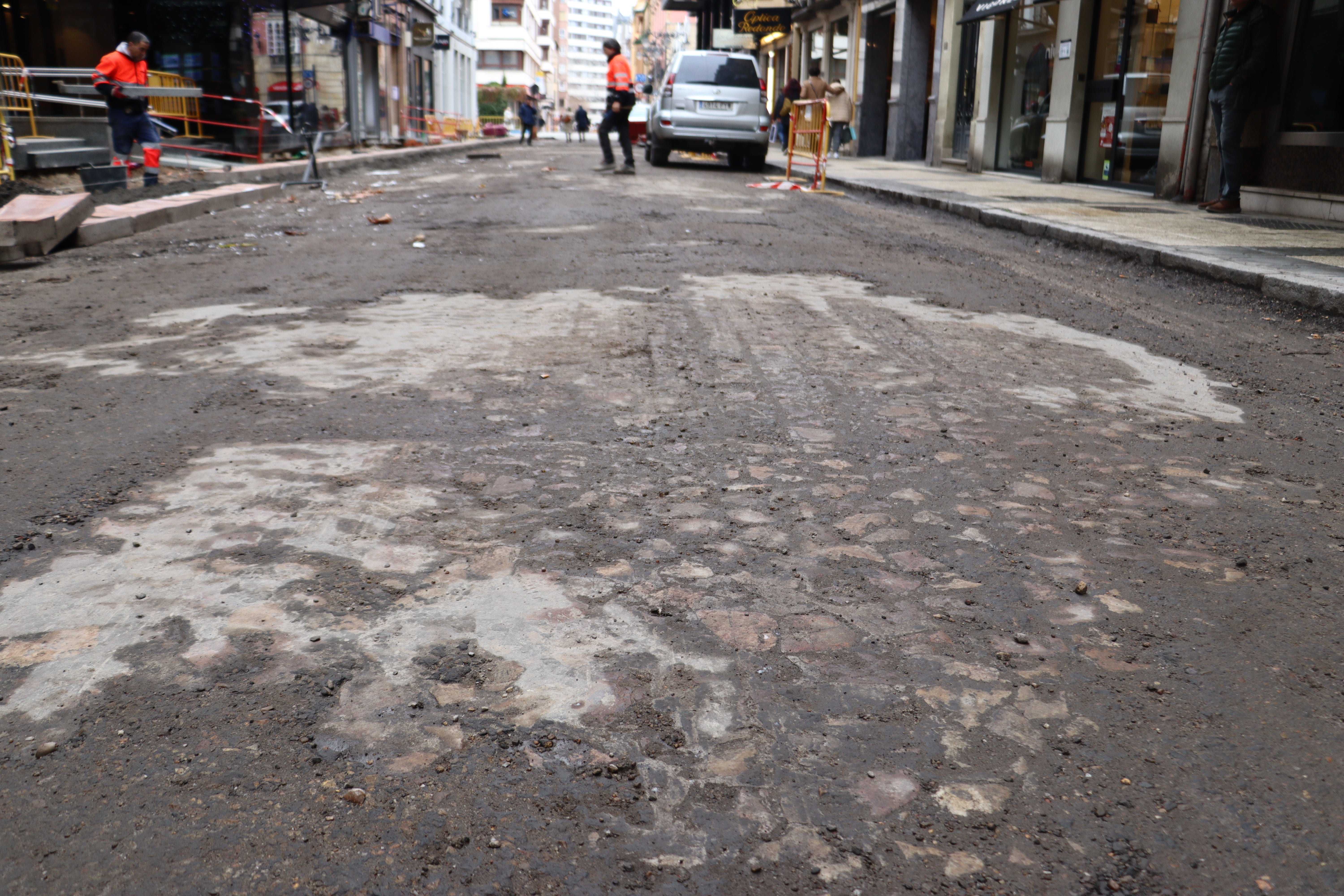 Las imágenes del empedrado que se puede ver en la calle Alfonso V