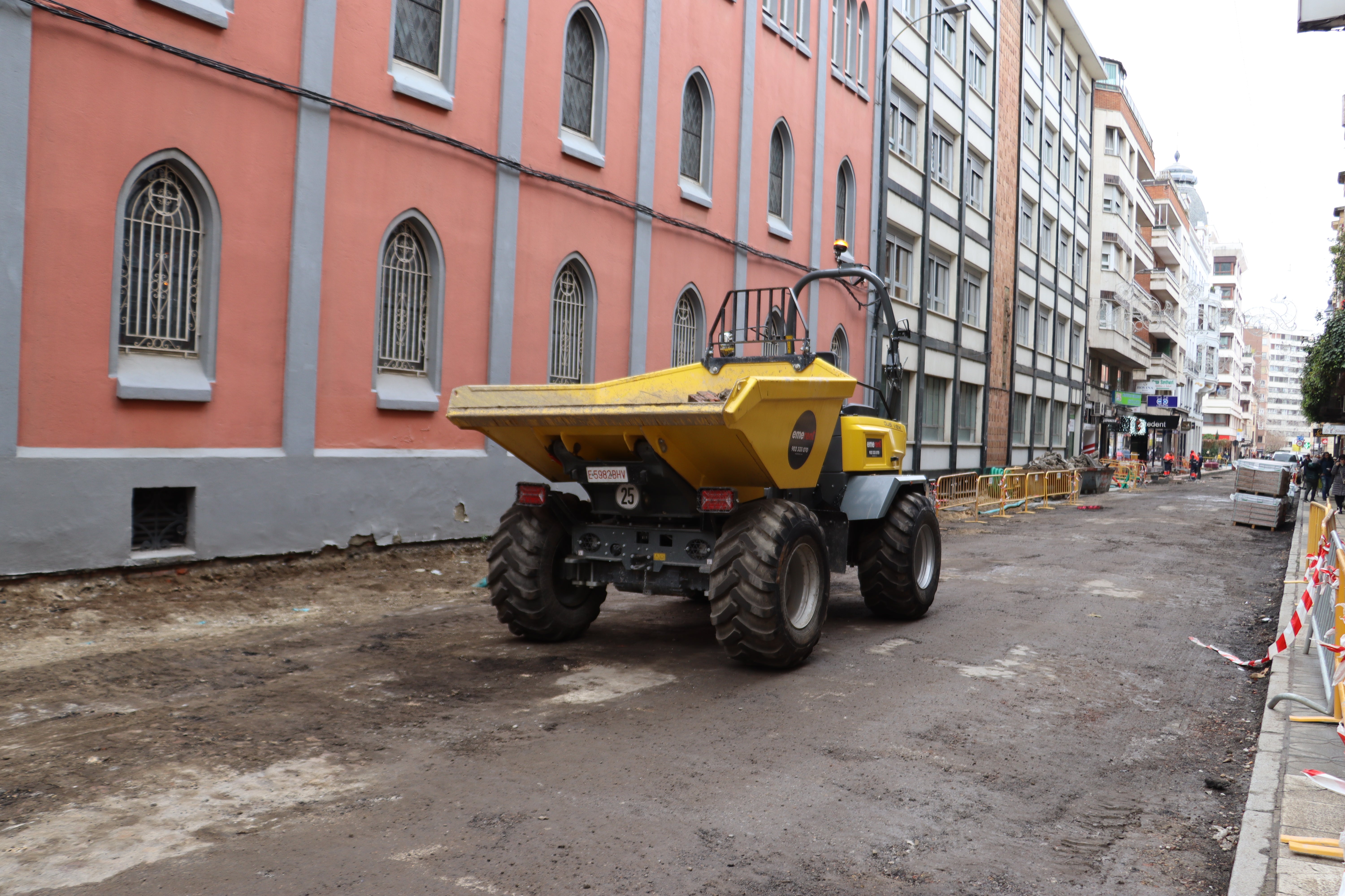 Las imágenes del empedrado que se puede ver en la calle Alfonso V