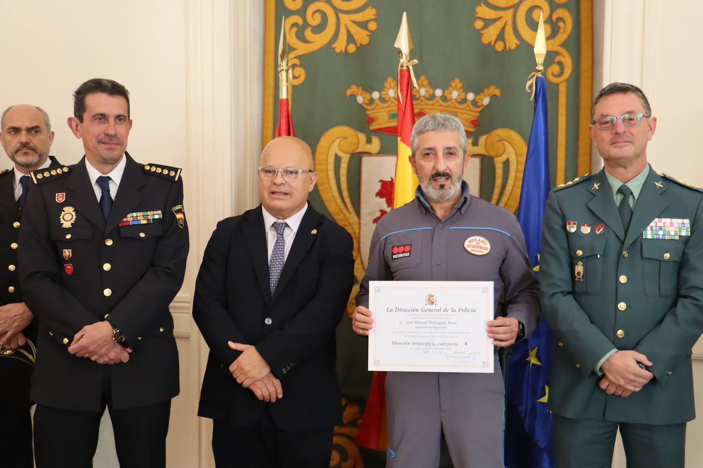 Menciones honoríficas a la seguridad privada leonesa