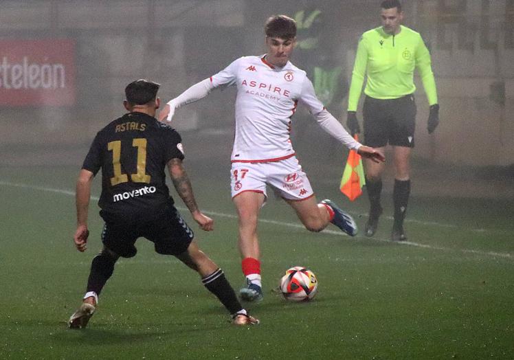 Álvaro volvió al once titular.