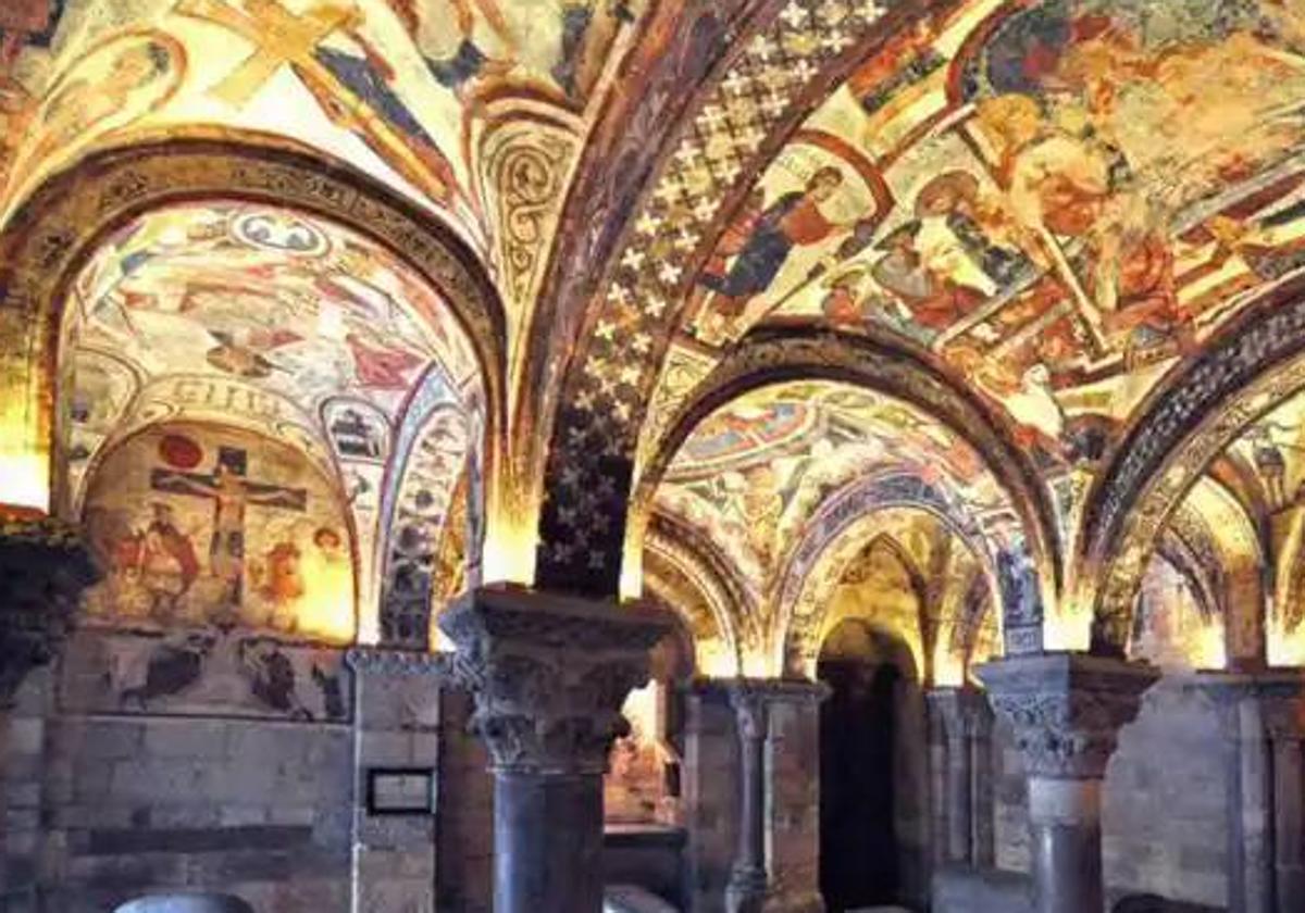 Interior de La Basílica de San Isidoro de León.