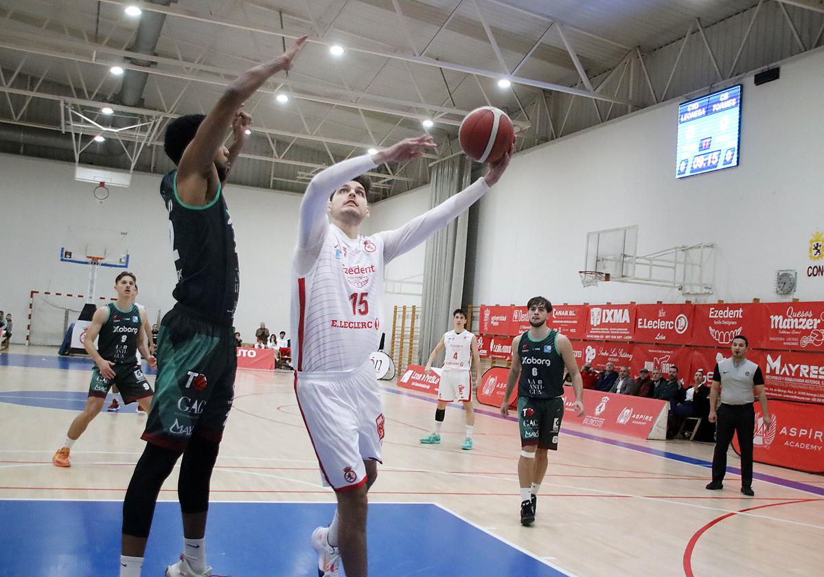 Las imágenes del partido entre Cultural de Baloncesto y CB Tormes