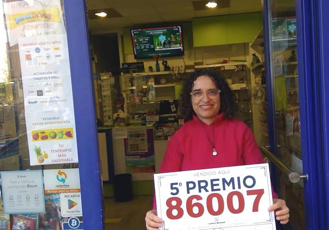 Aurora Arias ha vendido un único décimo del número 86007.