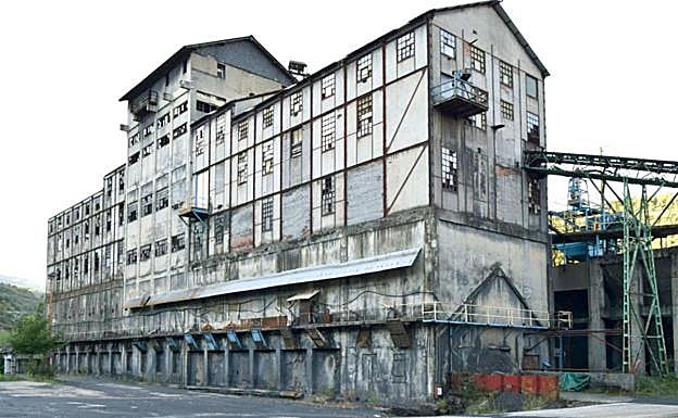 El PSOE celebra el inicio de los trámites para la declaración BIC de La Recuelga.