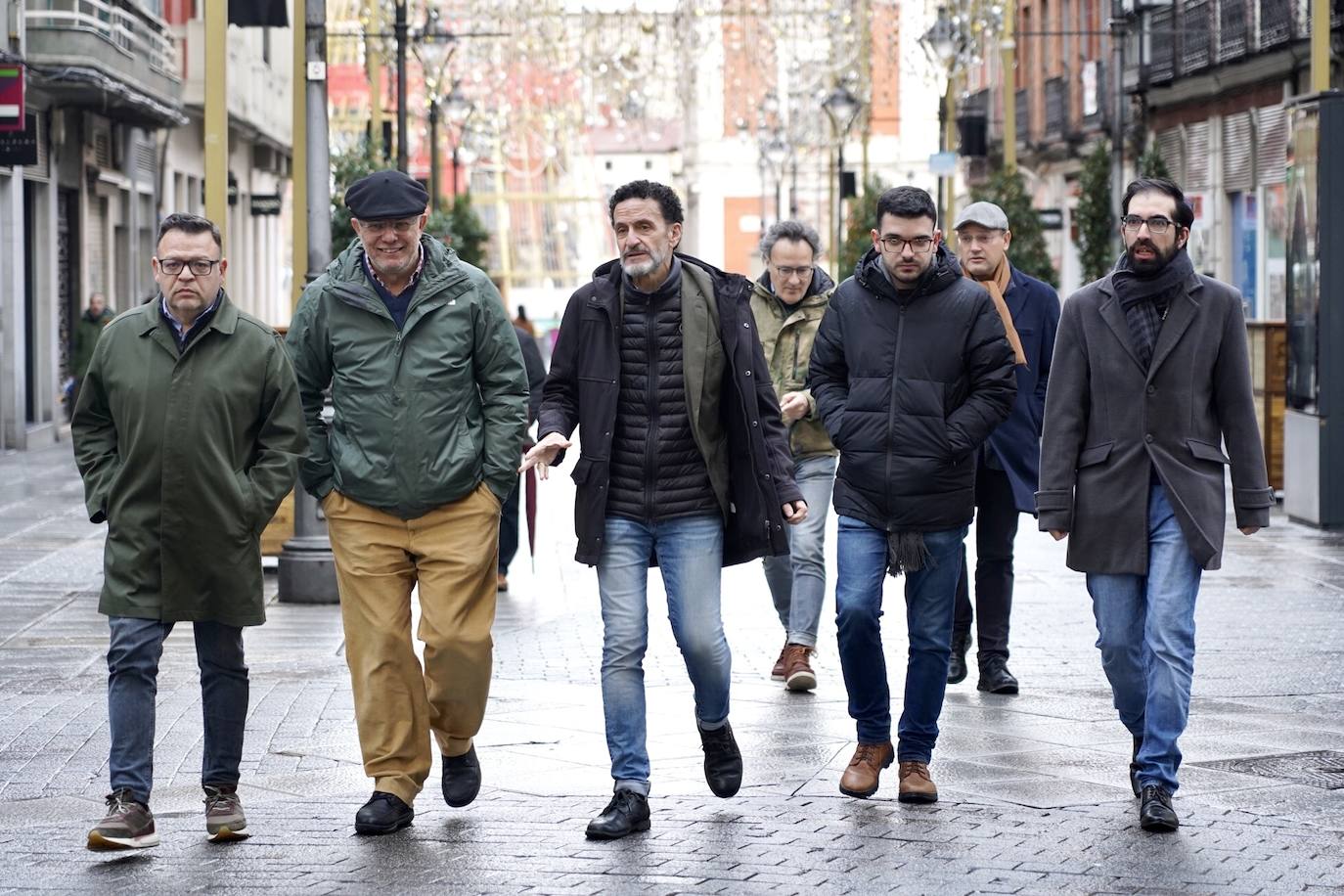 El candidato a las primarias de la lista 'Ciudadanos de nuevo', Edmundo Bal, y el procurador de Ciudadanos en las Cortes de Castilla y León, Francisco Igea, participan en un encuentro con afiliados.